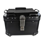 Baúl de moto universal 36L con respaldo lumbar y maletero cuadrado en ABS negro