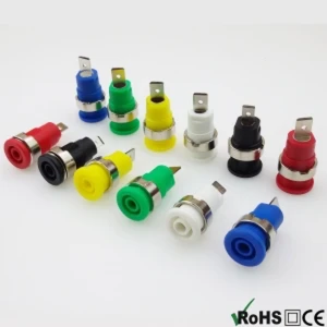 BS4302 Pack 2 Terminales 4mm Hembra Rojo-Negro para Paneles