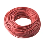 Detalle del cable silicona 12AWG rojo mostrando su flexibilidad y sección