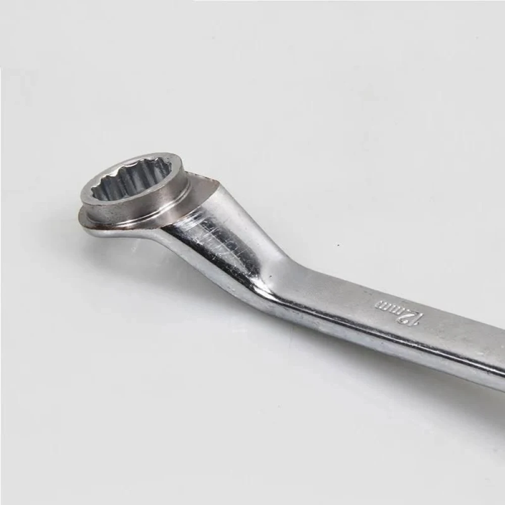 Llave profesional para polea de bomba de agua T10360 en taller automotriz