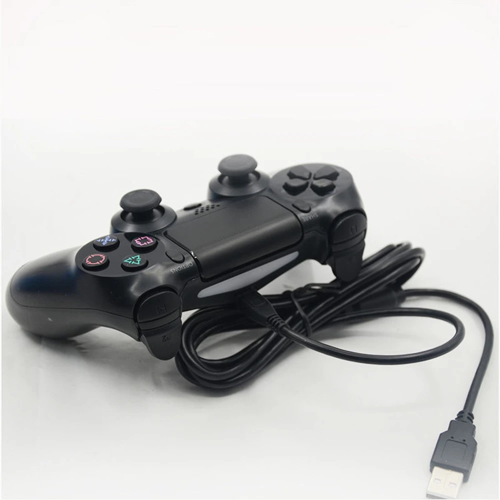 Detalle de botones L2 y R2 analógicos del mando compatible PS4 con cable DoubleShock 4