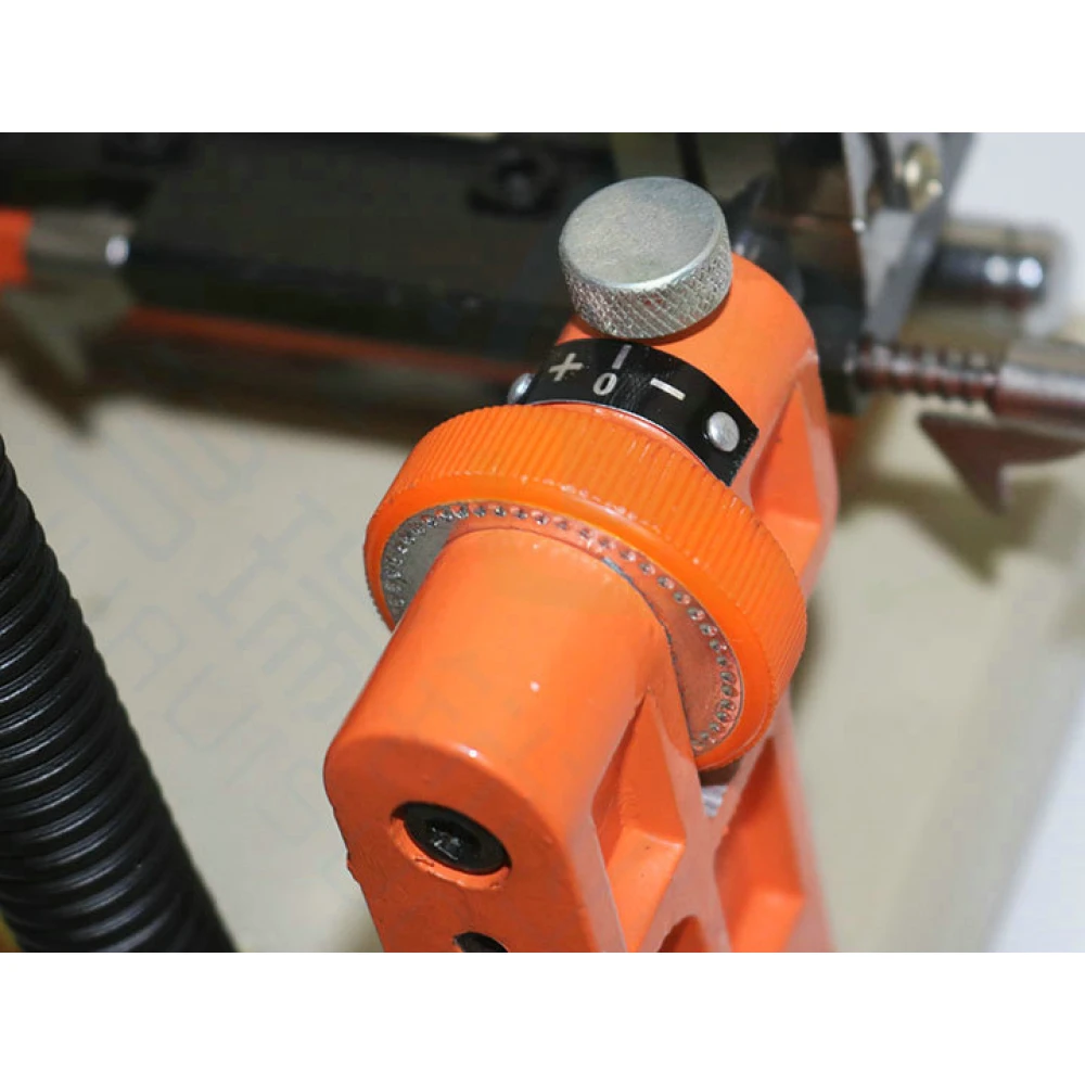 Máquina duplicadora de llaves Defu 2as láser horizontal para cerrajeros